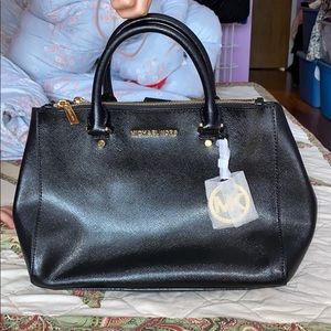 Michael Kors Crossbody/Satchel Bag